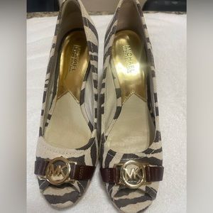 Michael kors peetoe wedges